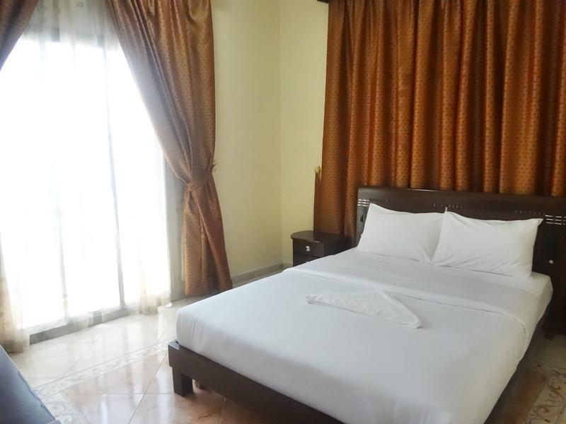 Safari Hotel Apartments Ajman Exterior photo